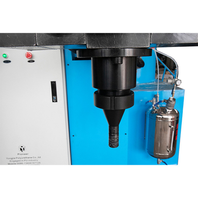 2300 * 2000 * 2300mm 0.1Mpa อุปกรณ์หล่อโพลียูรีเทน